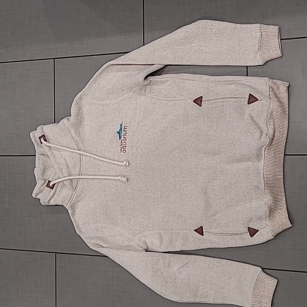 Renegade Long Island Aquarium Sweater Small